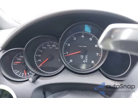 2016 Porsche Cayenne из США, поврежденный, VIN WP1AA2A22GLA04619